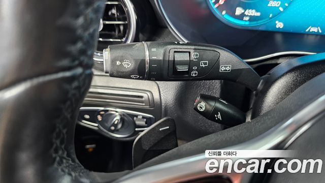 Mercedes-Benz GLC-Class GLC220 d 4MATIC