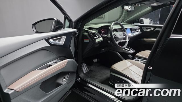 Audi Q4 e-tron 40 Premium