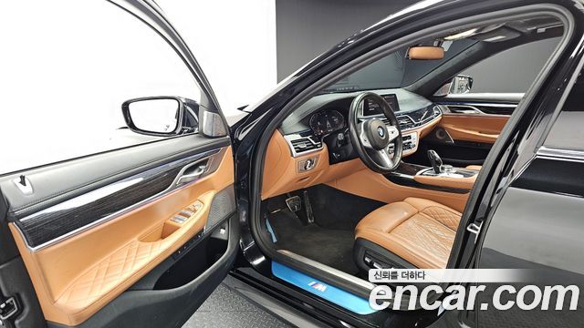 BMW 7-Series 740Li xDrive M Sport Package