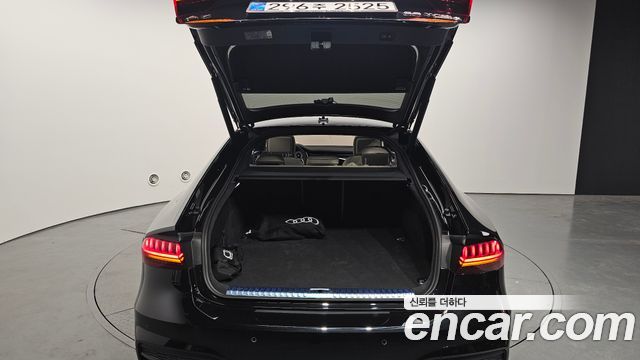 Audi A7 (4K) 55 TFSI e Quattro Premium