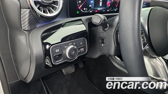 Mercedes-Benz A-Class A220 Hatchback