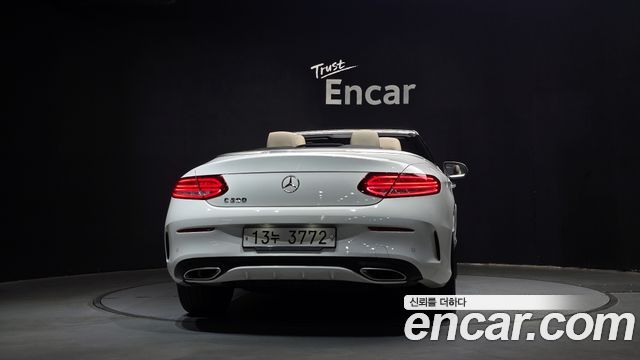 Mercedes-Benz C-Class C200 Cabriolet