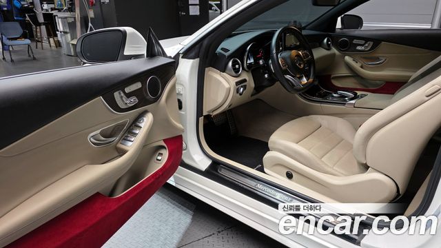 Mercedes-Benz C-Class C200 Cabriolet