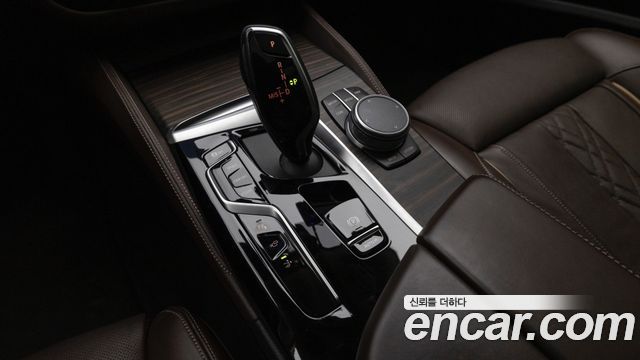 BMW Gran Turismo 630i xDrive Luxury
