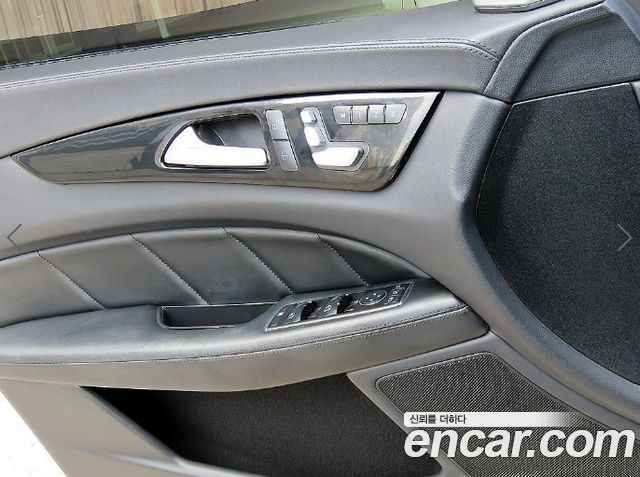 Mercedes-Benz CLS-Class CLS63 AMG 4MATIC