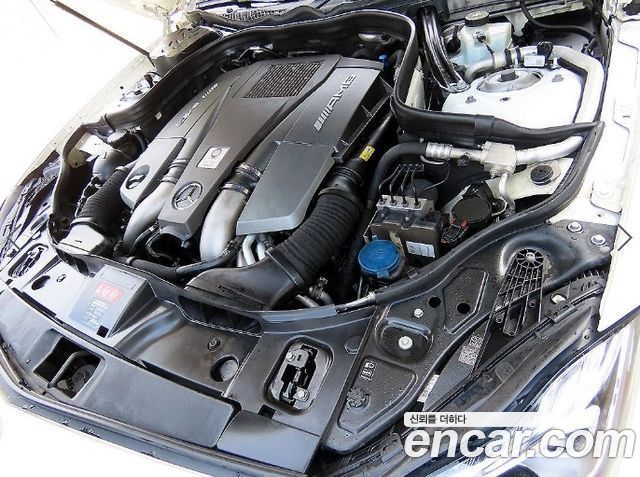 Mercedes-Benz CLS-Class CLS63 AMG 4MATIC