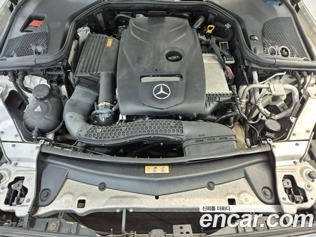 Mercedes-Benz E-Class E300 Exclusive