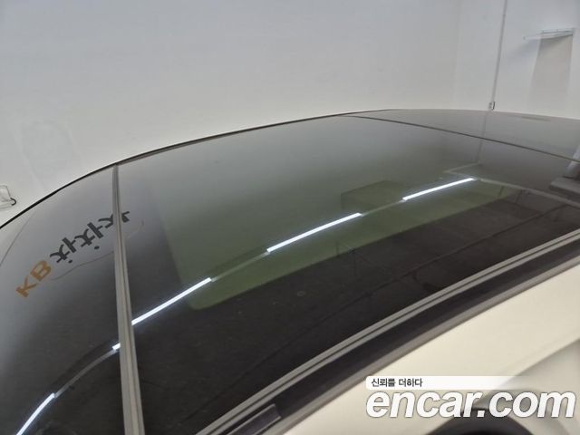 Mercedes-Benz E-Class E300 Exclusive