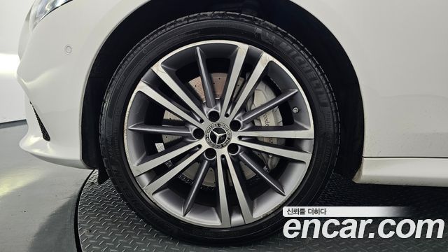 Mercedes-Benz CLS-Class CLS400d 4MATIC