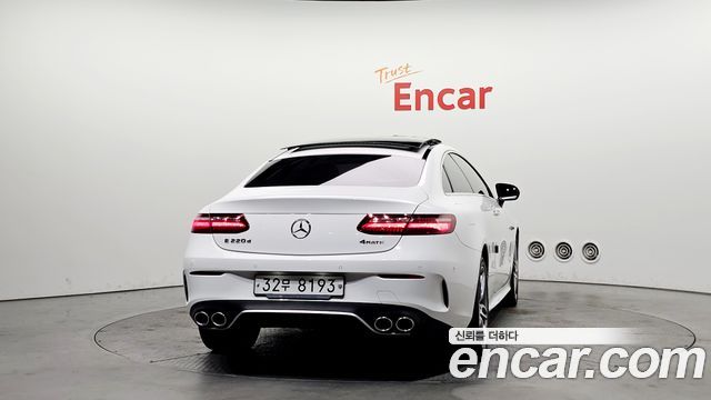Mercedes-Benz E-Class E220d Coupe