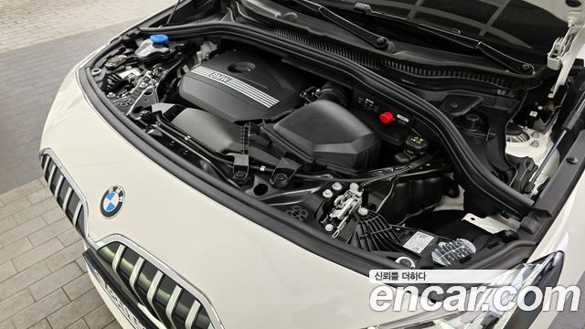BMW 2-Series 220i Luxury