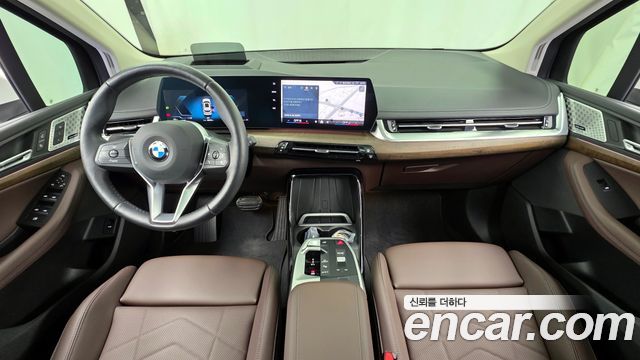 BMW 2-Series 220i Luxury