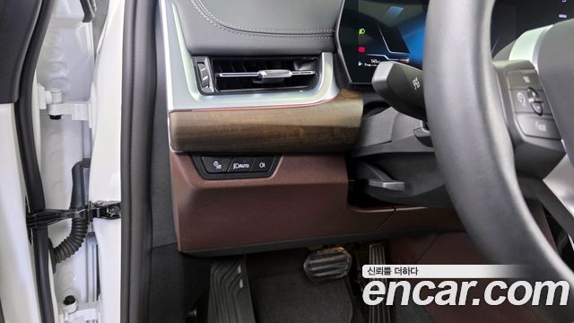 BMW 2-Series 220i Luxury