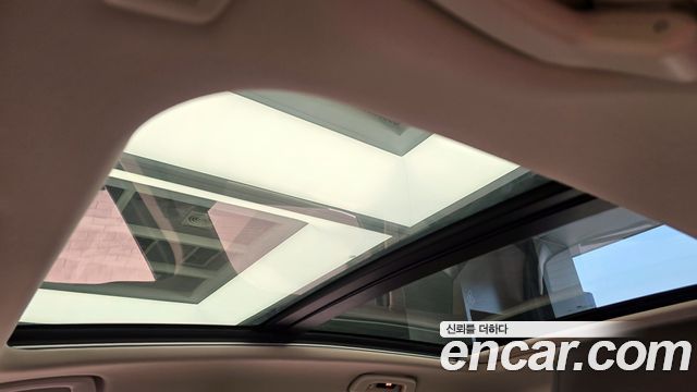 BMW 2-Series 220i Luxury