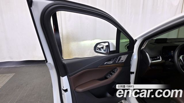 BMW 2-Series 220i Luxury