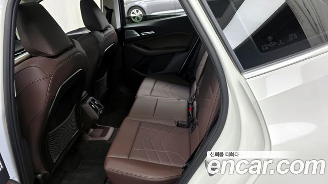 BMW 2-Series 220i Luxury