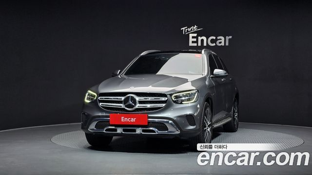 Mercedes-Benz GLC-Class GLC300e 4MATIC