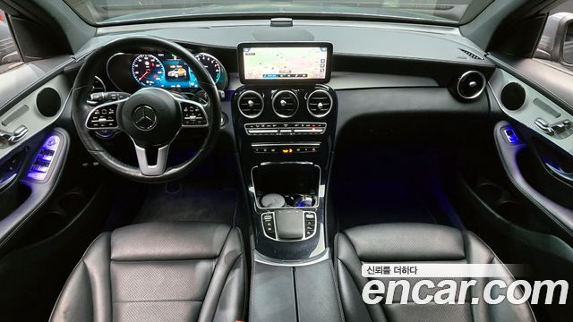 Mercedes-Benz GLC-Class GLC300e 4MATIC