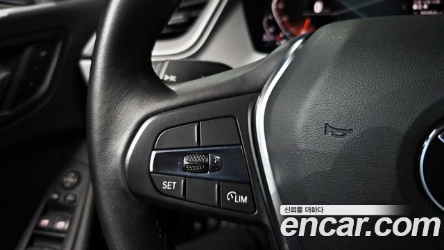 BMW 1-Series 118d Joy