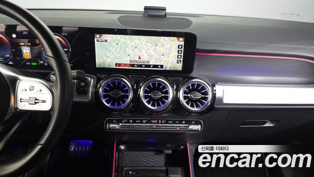 Mercedes-Benz EQB EQB300 4MATIC AMG Line