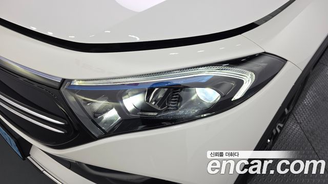 Mercedes-Benz EQB EQB300 4MATIC AMG Line