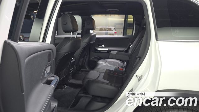 Mercedes-Benz EQB EQB300 4MATIC AMG Line