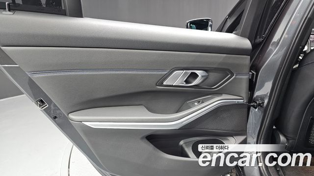 BMW 3-Series 320d M Sport
