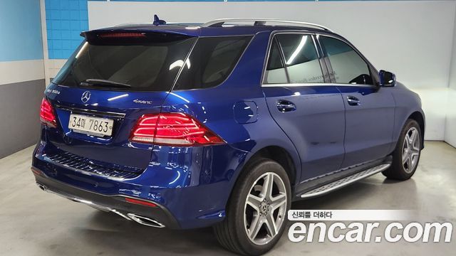 Mercedes-Benz GLE-Class GLE350 d 4MATIC