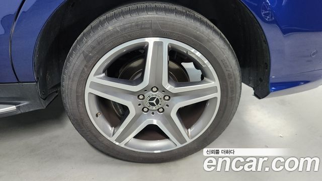 Mercedes-Benz GLE-Class GLE350 d 4MATIC
