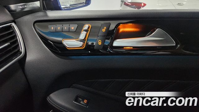 Mercedes-Benz GLE-Class GLE350 d 4MATIC