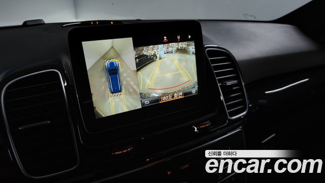 Mercedes-Benz GLE-Class GLE350 d 4MATIC