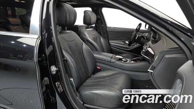 Mercedes-Benz S-Class Maybach S560 4MATIC