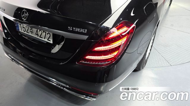 Mercedes-Benz S-Class Maybach S560 4MATIC