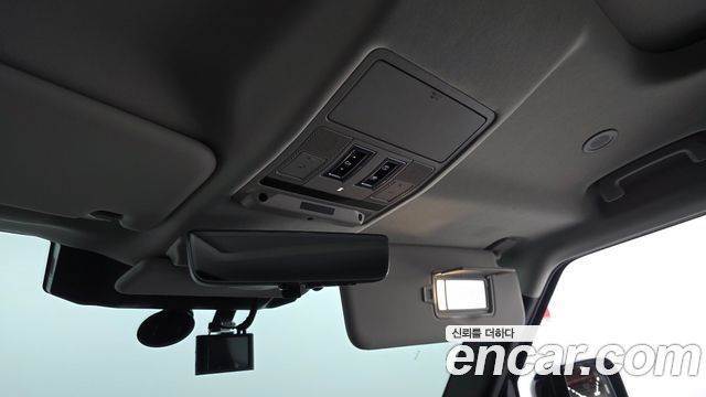 Land Rover Defender 110 D240 SE