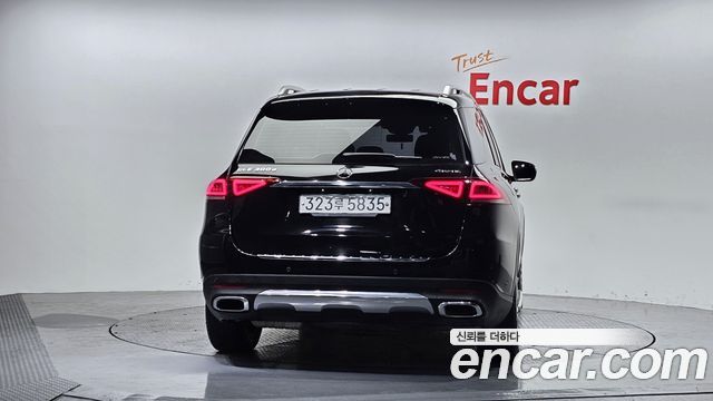 Mercedes-Benz GLE-Class GLE300d 4MATIC
