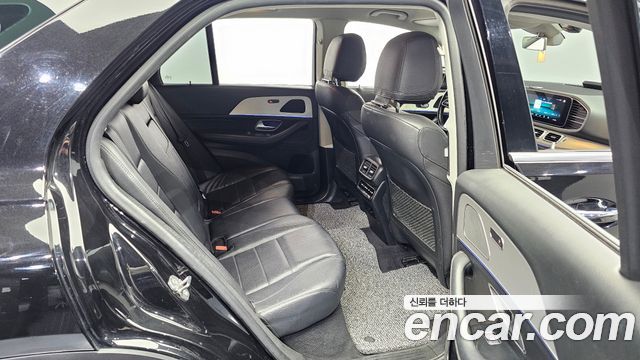 Mercedes-Benz GLE-Class GLE300d 4MATIC