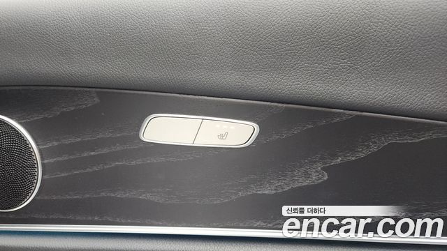 Mercedes-Benz E-Class E220d 4MATIC Avantgarde