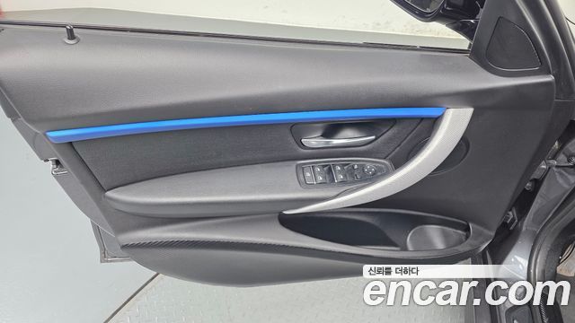 BMW 3-Series 320i M Sport