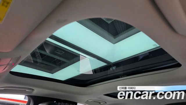 Mercedes-Benz E-Class E300 4MATIC Exclusive