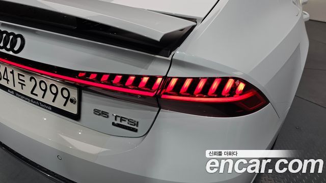 Audi A7 55 TFSI Quattro Premium