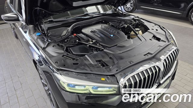BMW 7-Series 740d xDrive M Sport