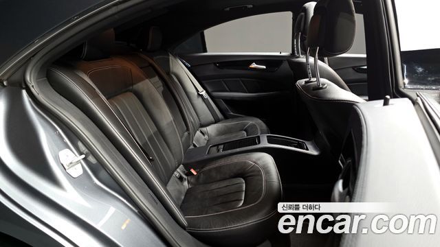 Mercedes-Benz CLS-Class CLS250 d 4MATIC AMG Line