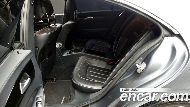 Mercedes-Benz CLS-Class CLS250 d 4MATIC AMG Line