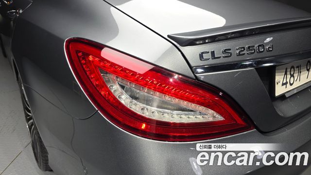 Mercedes-Benz CLS-Class CLS250 d 4MATIC AMG Line