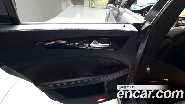 Mercedes-Benz CLS-Class CLS250 d 4MATIC AMG Line