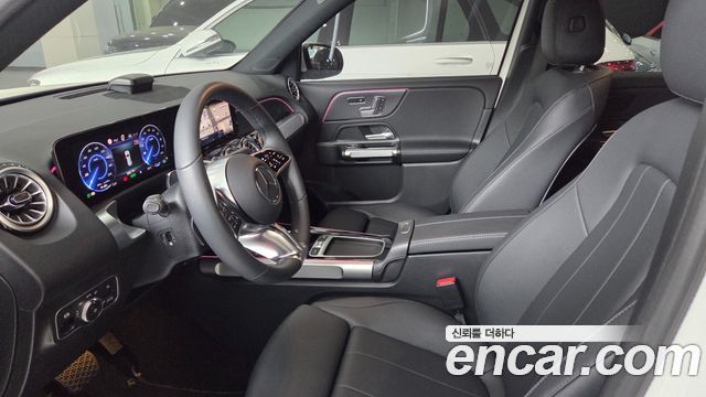 Mercedes-Benz EQB EQB300 4MATIC Progressive