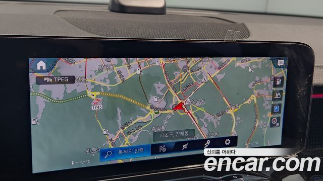 Mercedes-Benz EQB EQB300 4MATIC Progressive