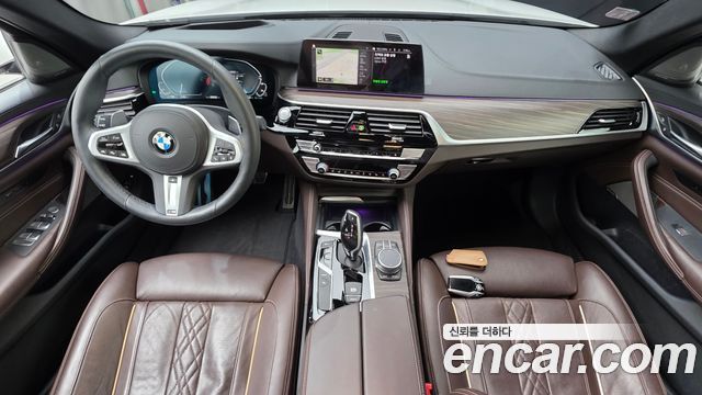 BMW 5-Series 530e M Sport
