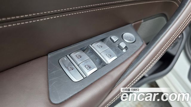 BMW 5-Series 530e M Sport