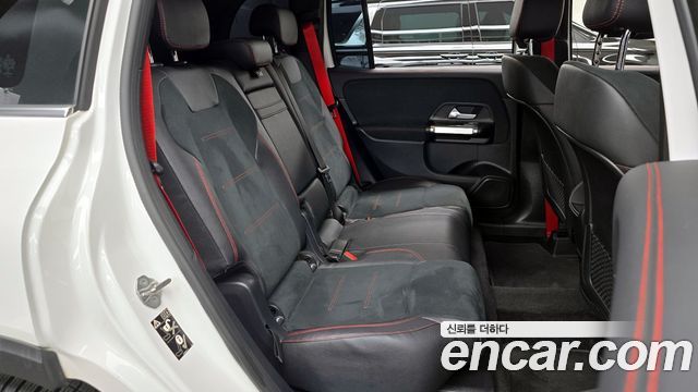 Mercedes-Benz GLB-Class AMG GLB35 4MATIC